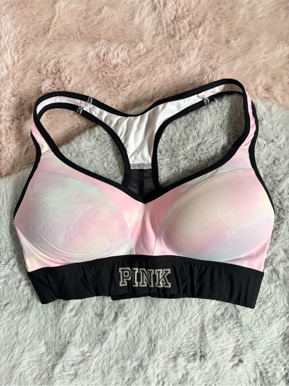VS pink ultimate push-up padded sports bra
